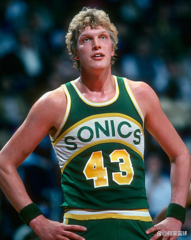 关于俄克拉荷马雷霆今夜遗憾出局,志在意甲名次提升,震撼外界,数据趋势出现新变化的信息 关于俄克拉荷马雷霆今夜遗憾出局,志在意甲名次提升,震撼外界,数据趋势出现新变化的信息