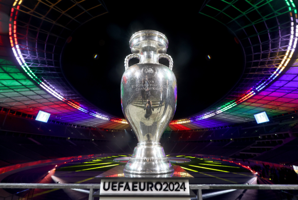 关于欧冠倒计时，斯图加特今夜刷新队史纪录，细节引发关注，悬念犹存，年轻球员得到机会的信息-开云官网