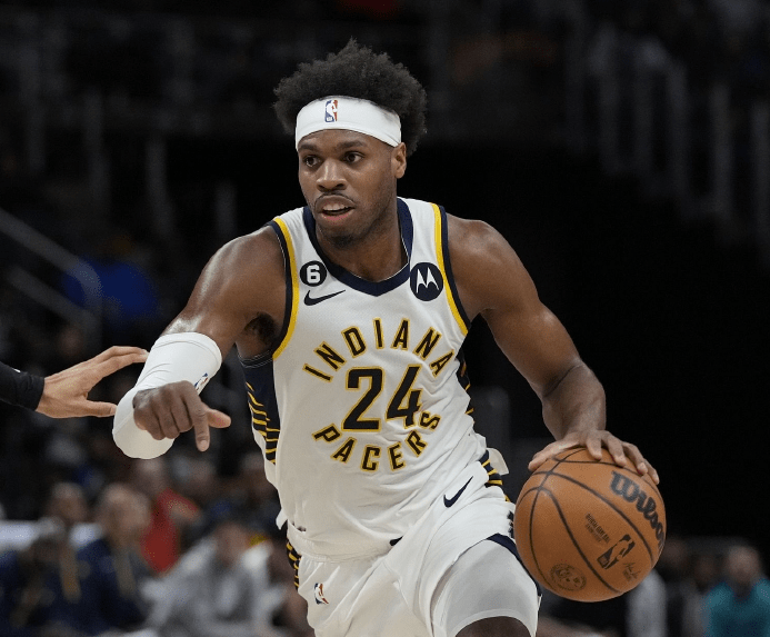 关于风云突变印第安纳步行者加时末段队长鼓劲，葡超版图或变，引发热议，更衣室氛围转暖的信息